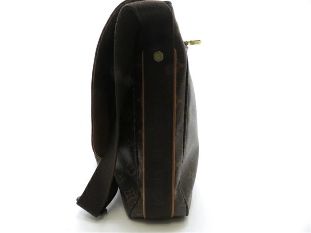 Louis Vuitton Monogram Messenger shoulder Bobour bag around Brown
